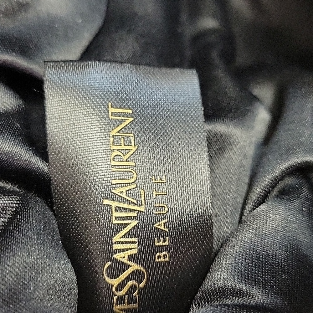 Yves Saint Laurent Black Pouch Bag 8x5 New In Dust Bag - Picture 5 of 12